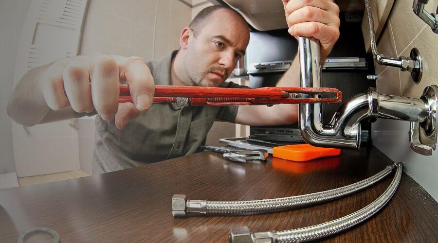 Professional water heater repair in Iraan, TX